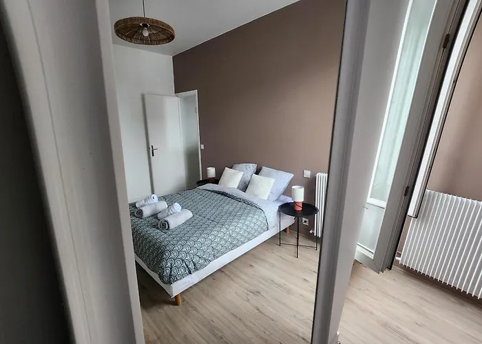 Le Nid Ensoleille アパート Jurançon